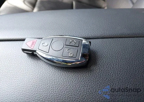 2010 Mercedes-Benz E 350 4Matic из США, поврежденный, VIN WDDHF8HB4AA094746